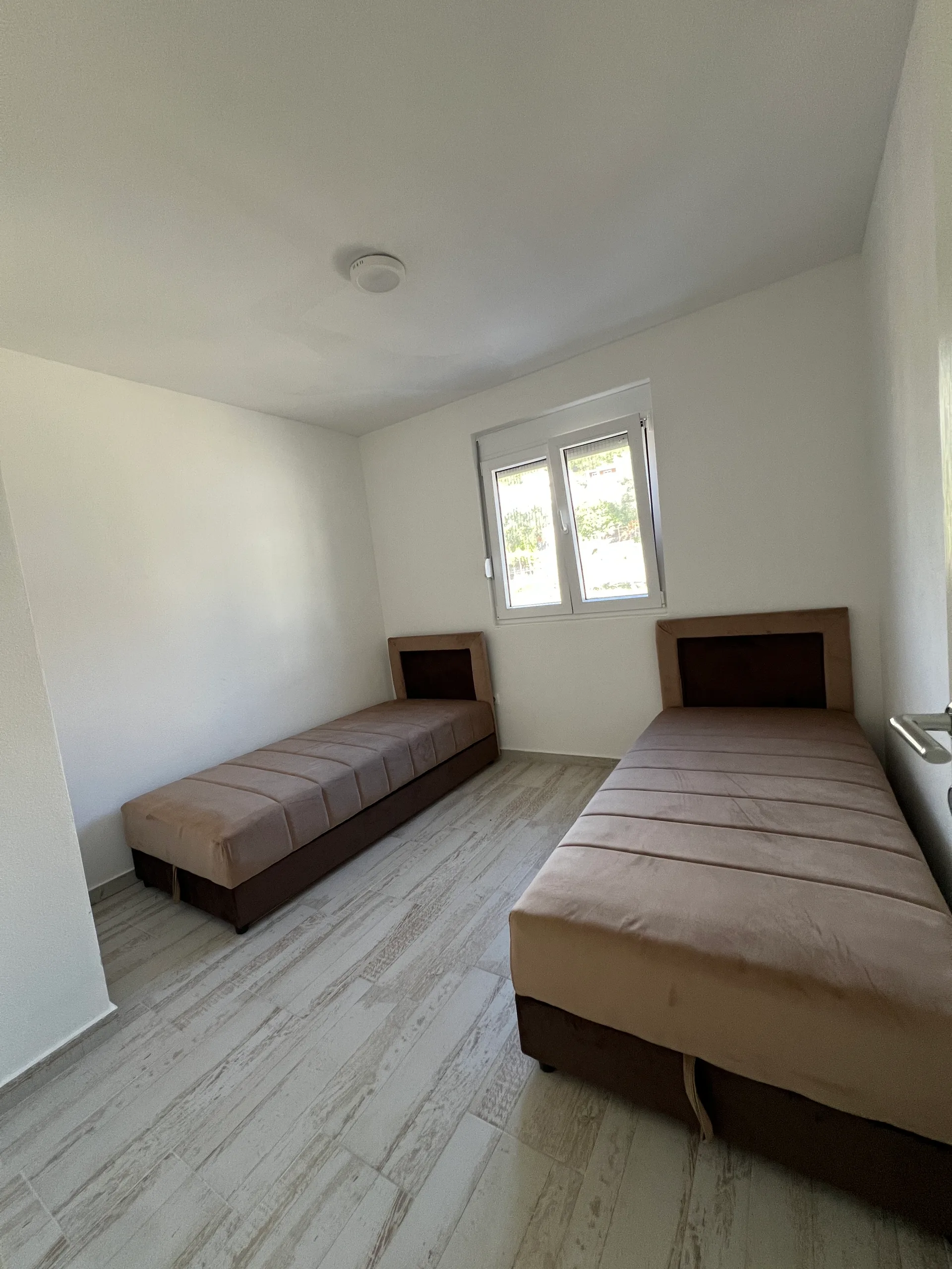Dvosoban stan u kuci - Bar