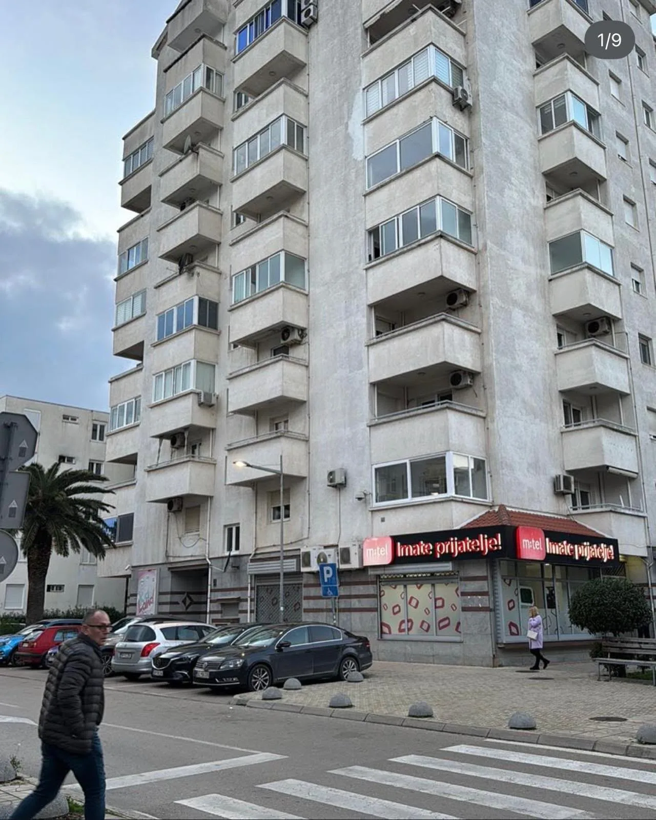 Renoviran stan u centru Bara - Bar